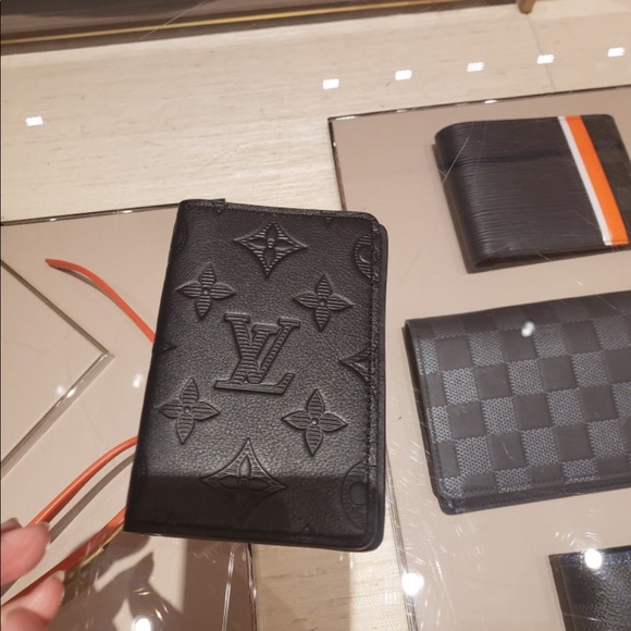 *SOLD* Louis Vuitton Pocket Organizer / Wallet - Picture 3 of 12